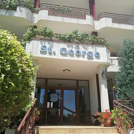 St. George Pensionat 2*