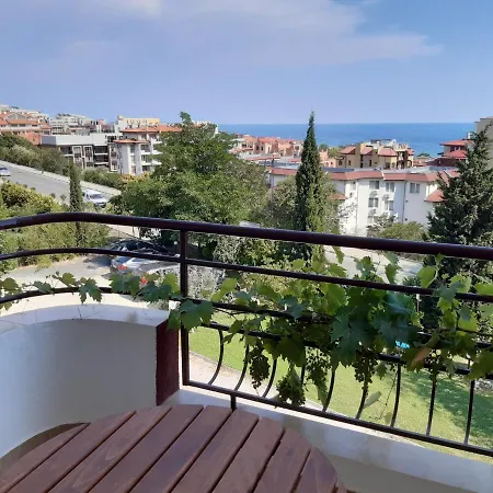 St. George בית הארחה 2*