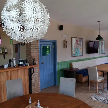 St. George סבטי ולאס