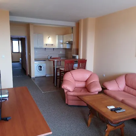 בית הארחה St. George 2*