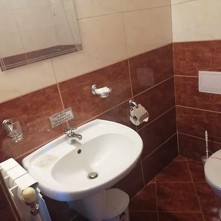 בית הארחה St. George סבטי ולאס